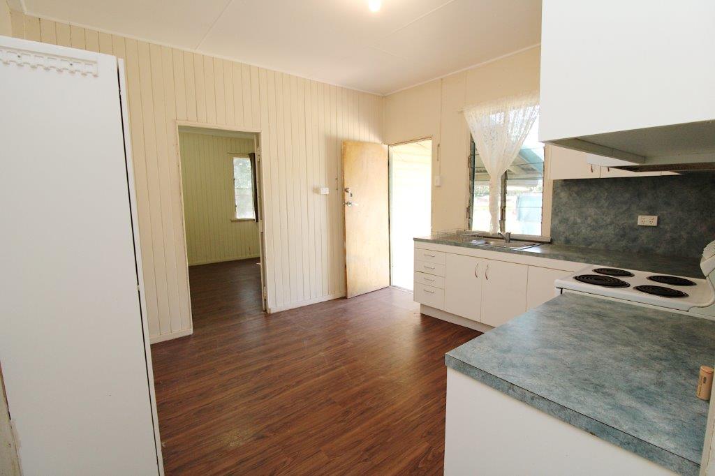 5 McKinlay Street, Cloncurry, 4 Bedrooms Bedrooms, ,1 BathroomBathrooms,House,For Sale,McKinlay Street,1165